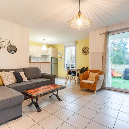 Appartement Mona, F2 Pour 4 Pers. - Fairytale Factory à Bussy-Saint-Georges Extérieur photo