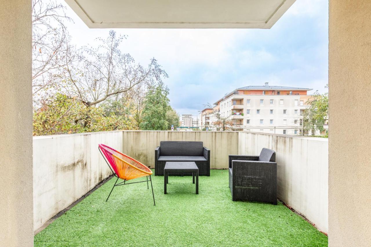 Appartement Mona, F2 Pour 4 Pers. - Fairytale Factory à Bussy-Saint-Georges Extérieur photo